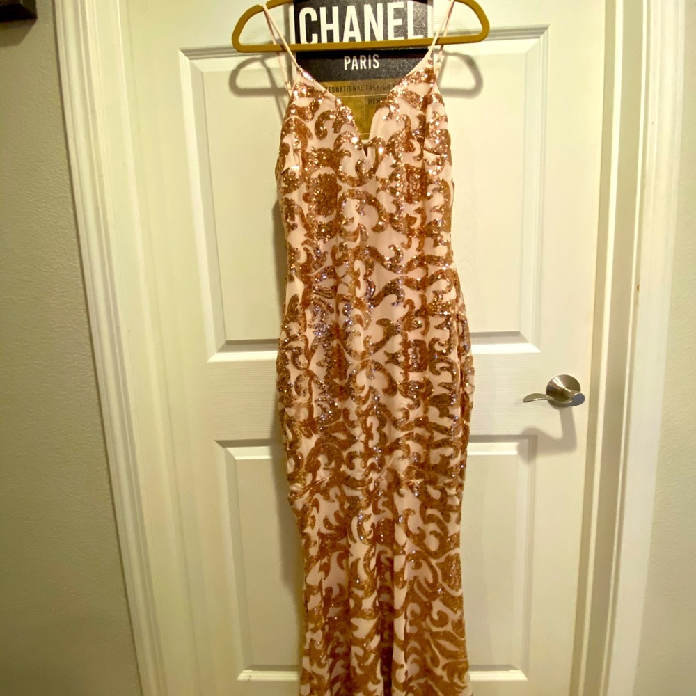 Gorgeous Rose Gold Mermaid Gown, NWT